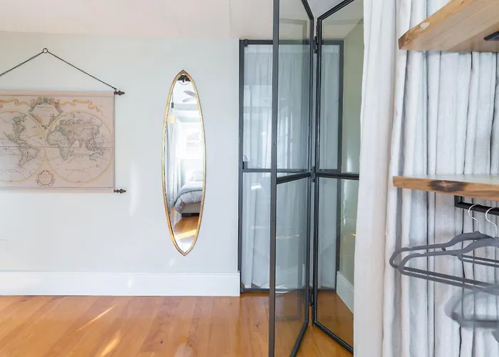 Stylish Downtown Duplex 2br Walk Everywhere! Porto