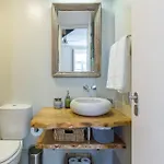 公寓 Stylish Downtown Duplex 2br Walk Everywhere! 波尔图