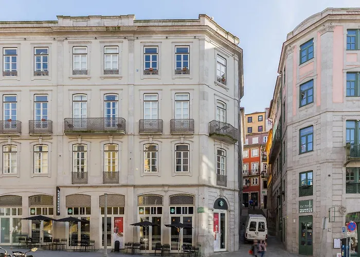 Stylish Downtown Duplex 2br Walk Everywhere!