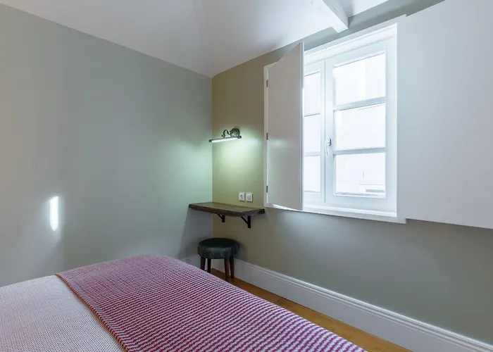 Stylish Downtown Duplex 2br Walk Everywhere! Apartmán Porto