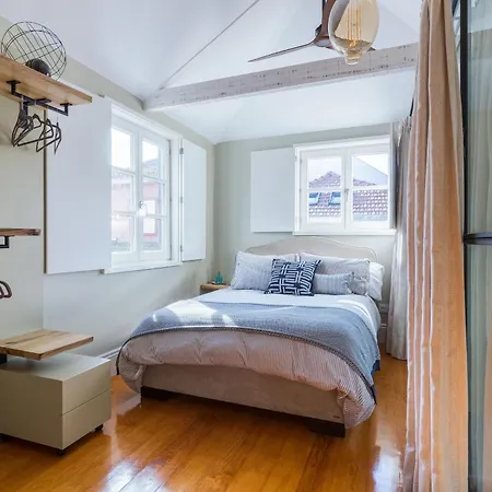 Апартаменты Stylish Downtown Duplex 2br Walk Everywhere!